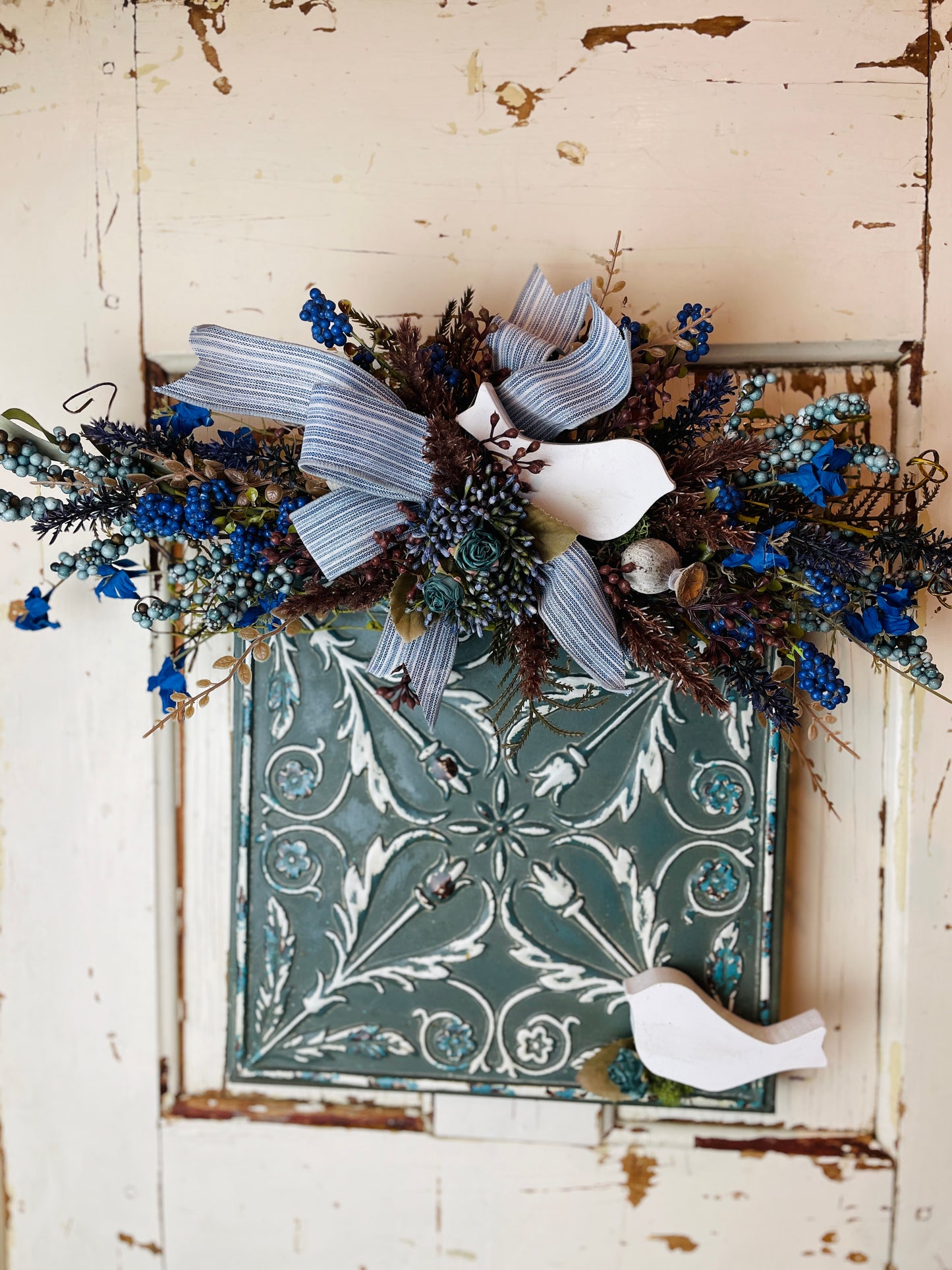 Vintage wall tile with florals and birds decor