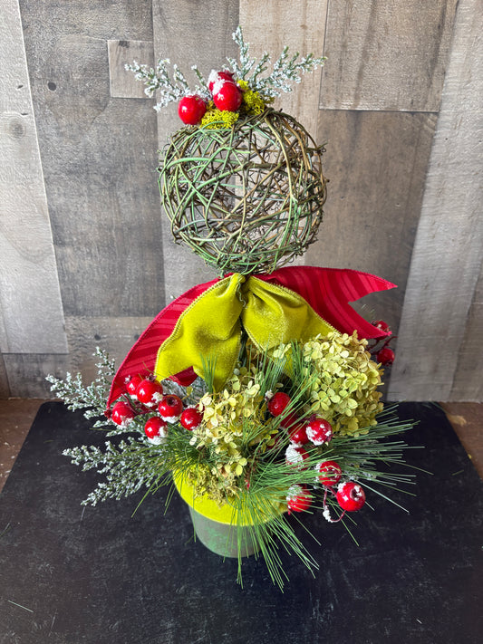 Christmas Topiary with Dried Hydrangeas & Velvet Ribbon | Elegant Holiday Table Décor