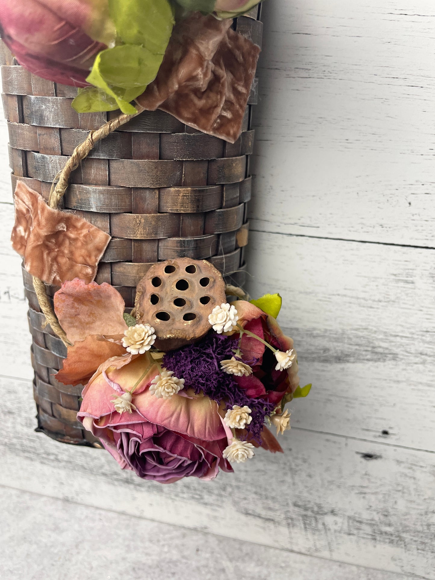 Rustic Wicker floral Wall Hanging with Pink Roses