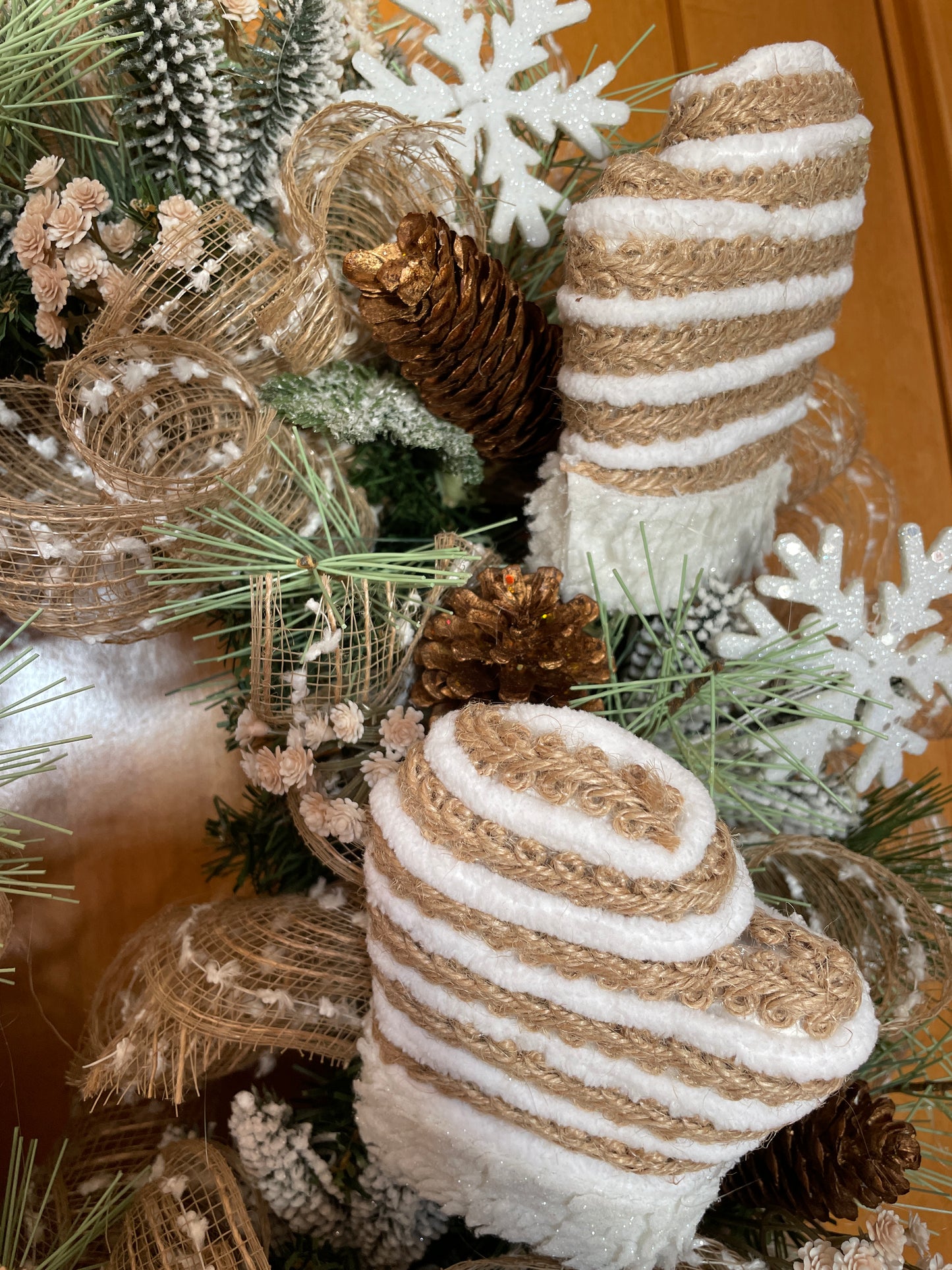 Mittens Winter Rustic Wreath