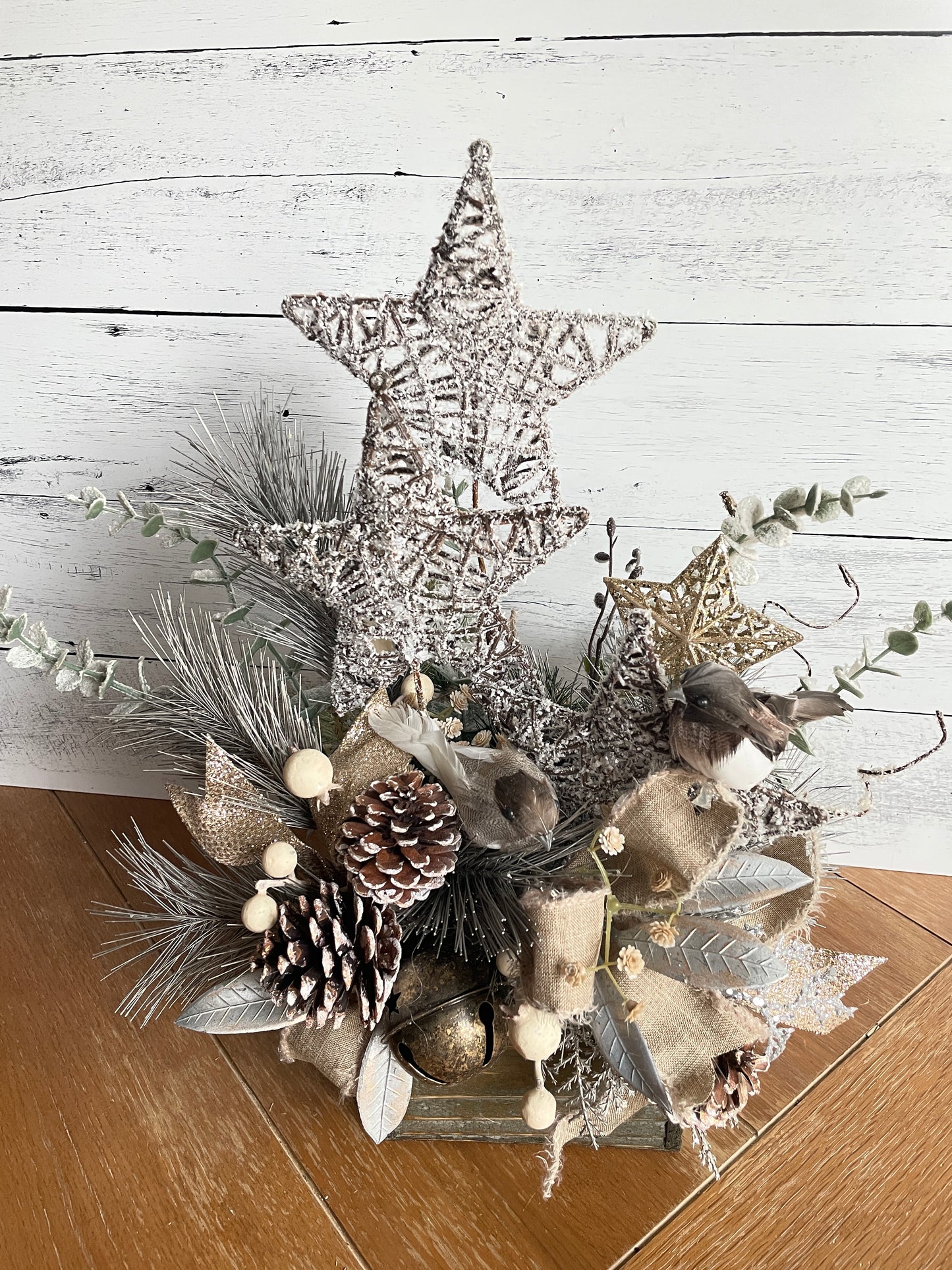 Christmas stars floral centerpiece