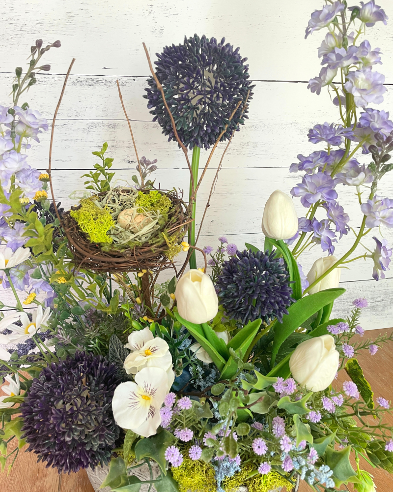 Purple Garden Table Decor