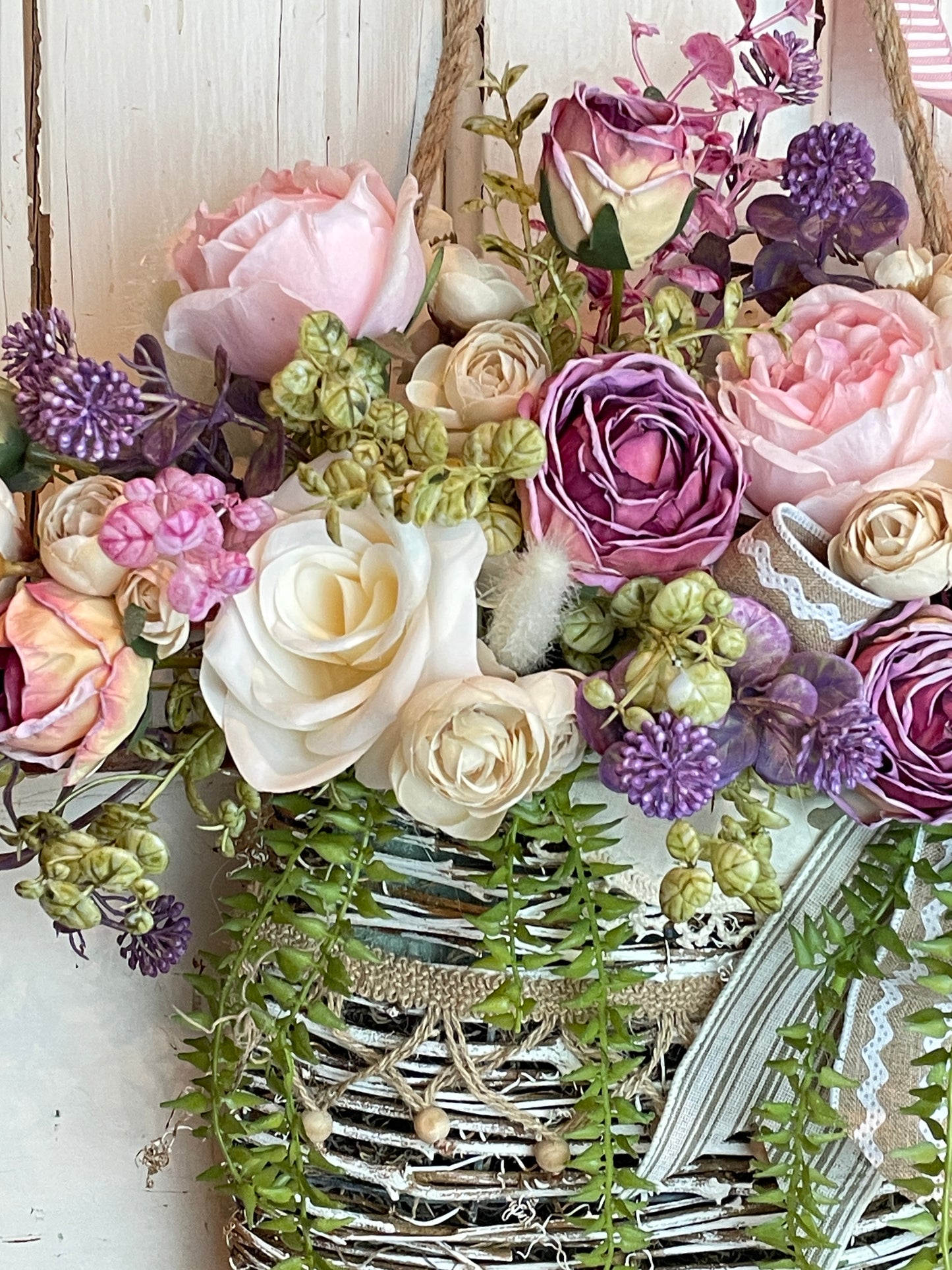 Roses Hanging Flower Basket for wall