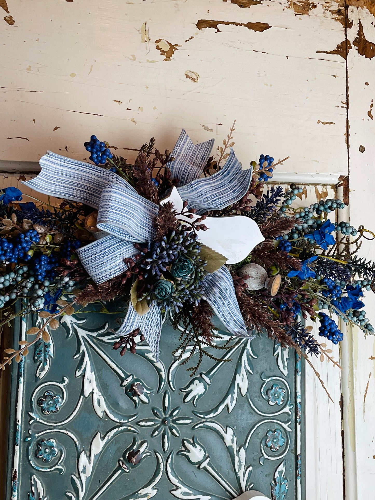 Vintage wall tile decor with florals