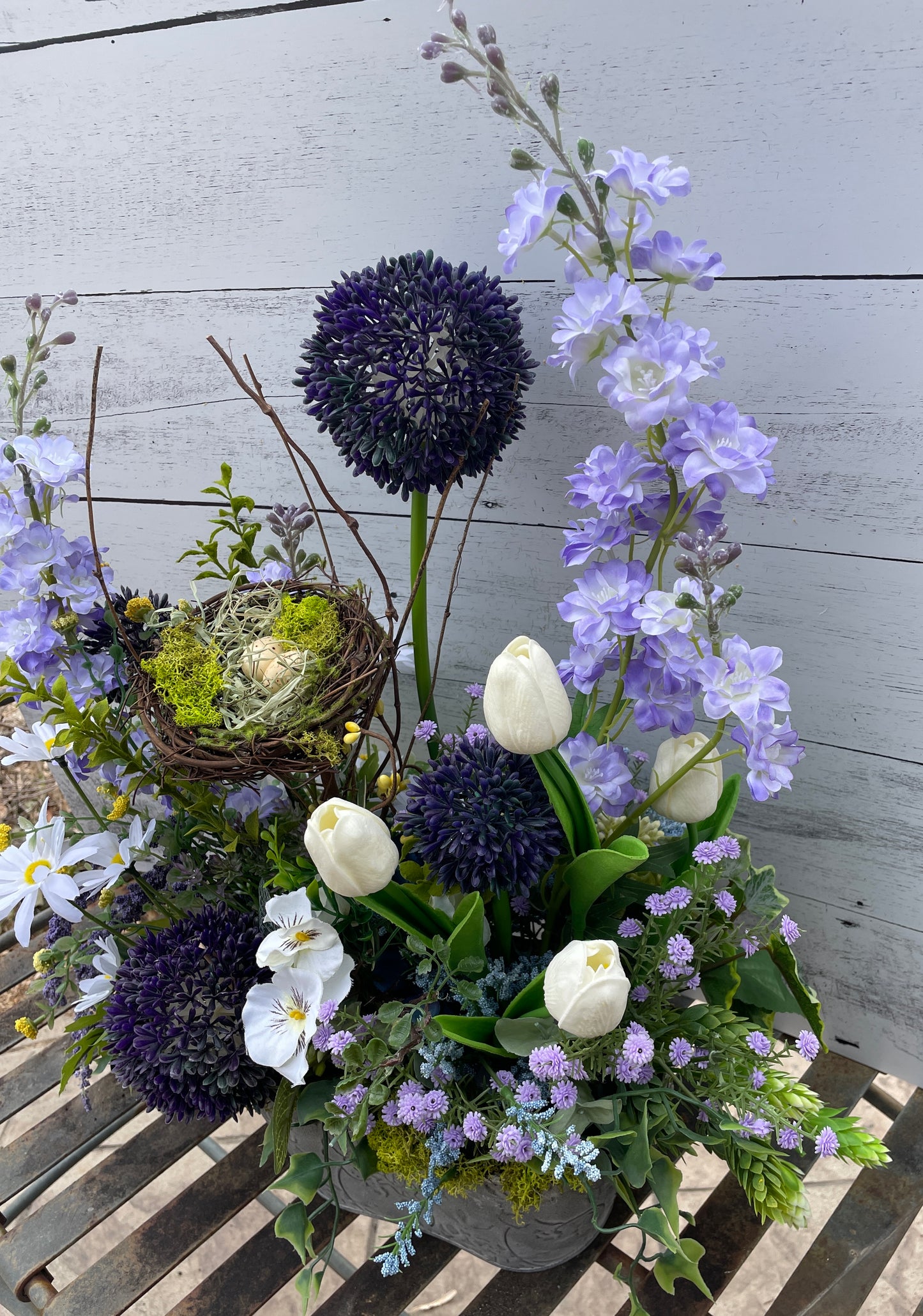 Purple Garden Table Decor