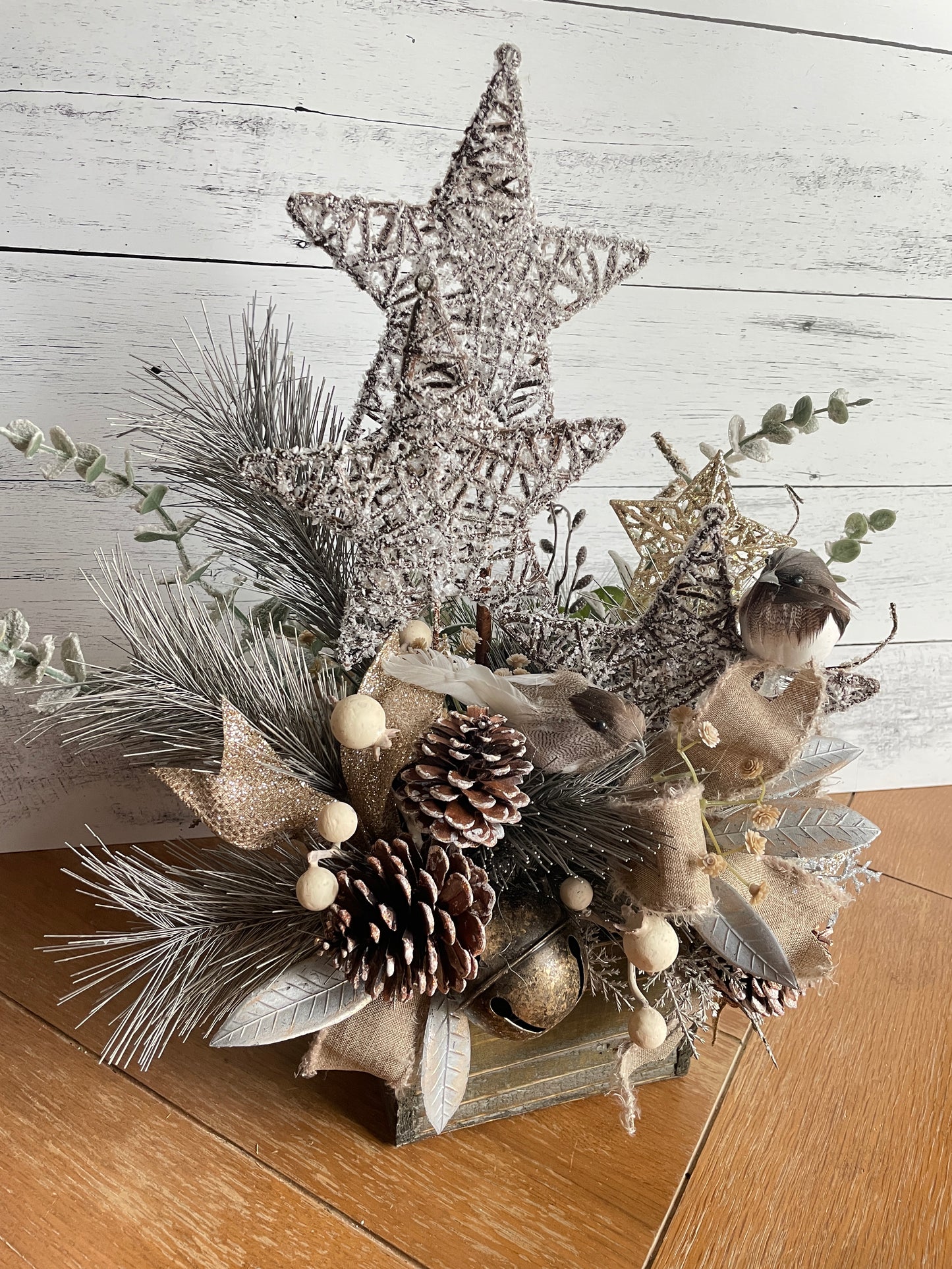 Christmas stars floral centerpiece
