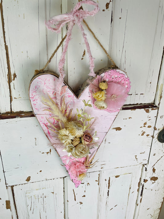 Heart wall hanging with dried flowers
