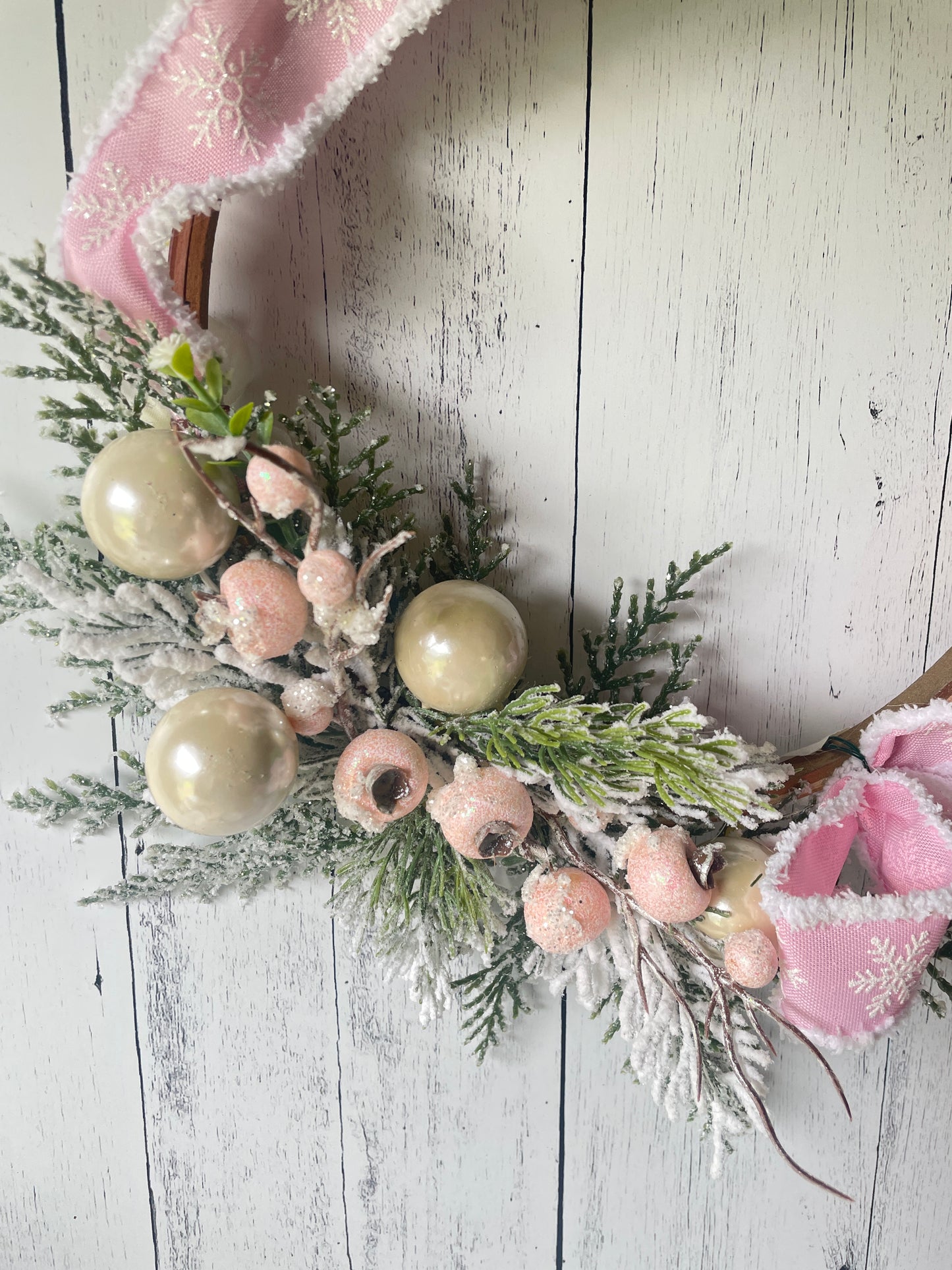 Pink & White Holiday Hoop Wreath – Frosted Winter Elegance