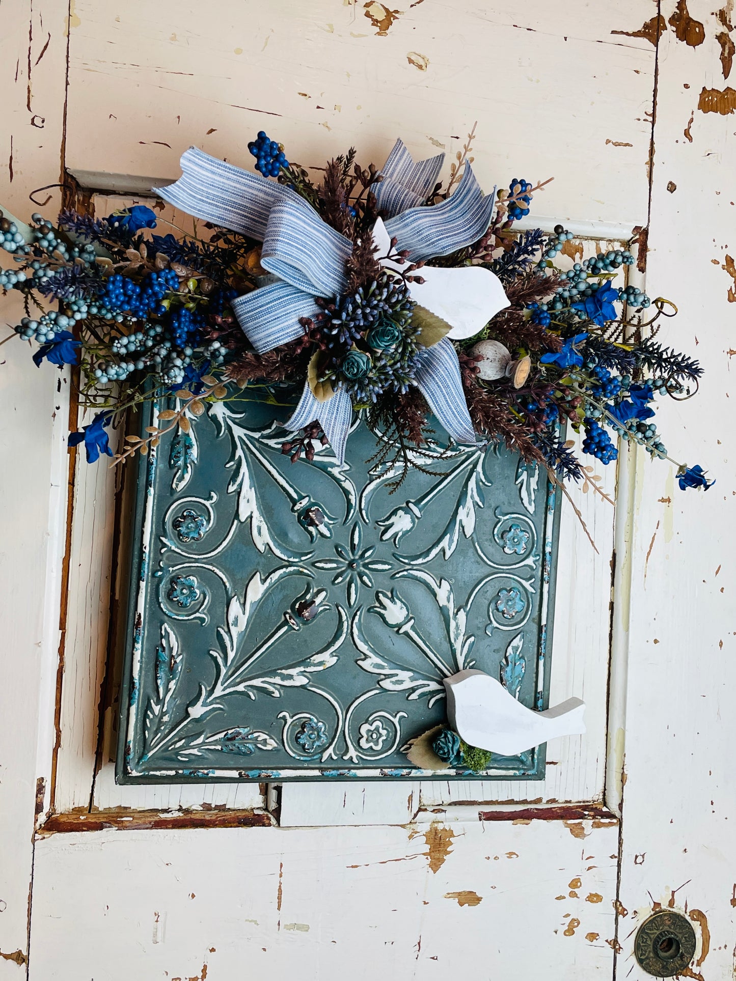 Vintage wall tile decor with florals