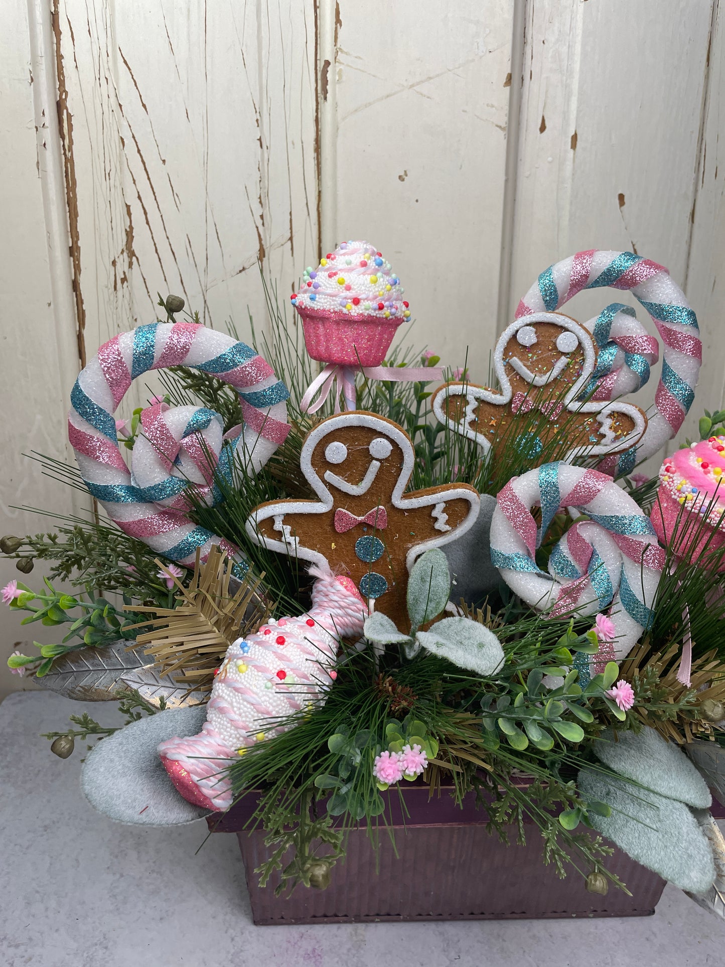 Gingerbread land cupcakes floral arrangement