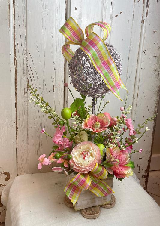 Spring topiary table arrangement