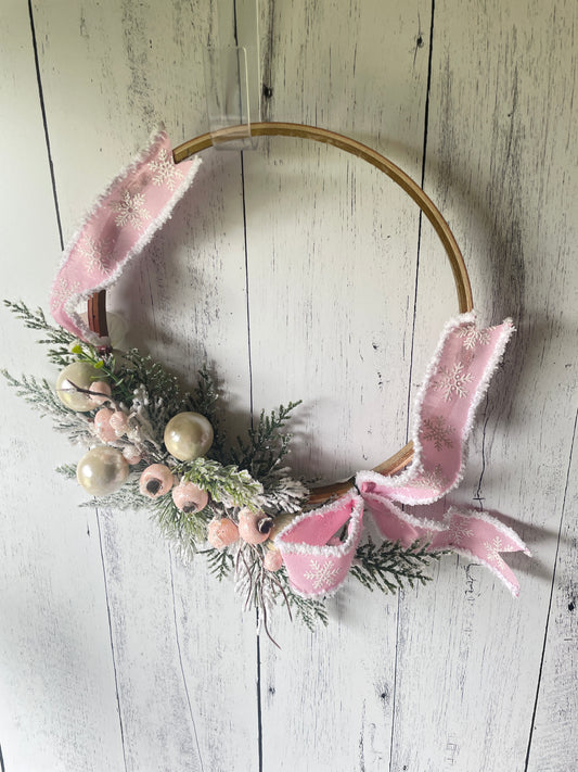 Pink & White Holiday Hoop Wreath – Frosted Winter Elegance