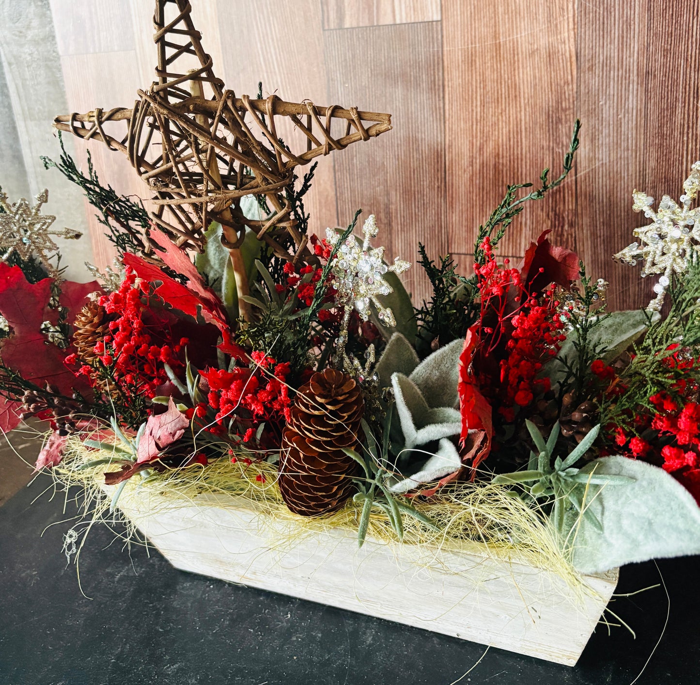Preserved Woodland Star Holiday Arrangement – Rustic Botanical Christmas Centerpiece with Wood Star