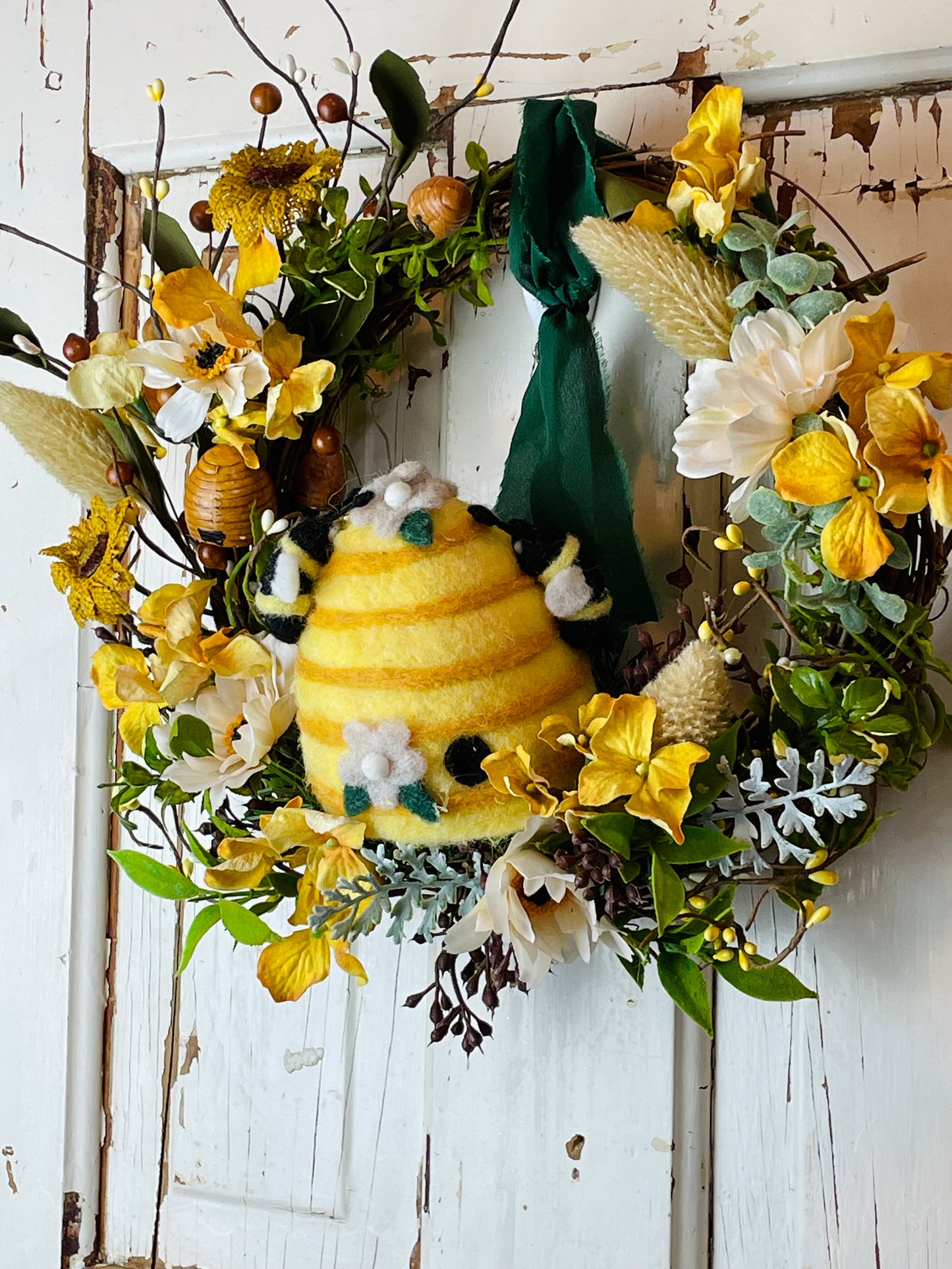 Beehive Cottage Wreath