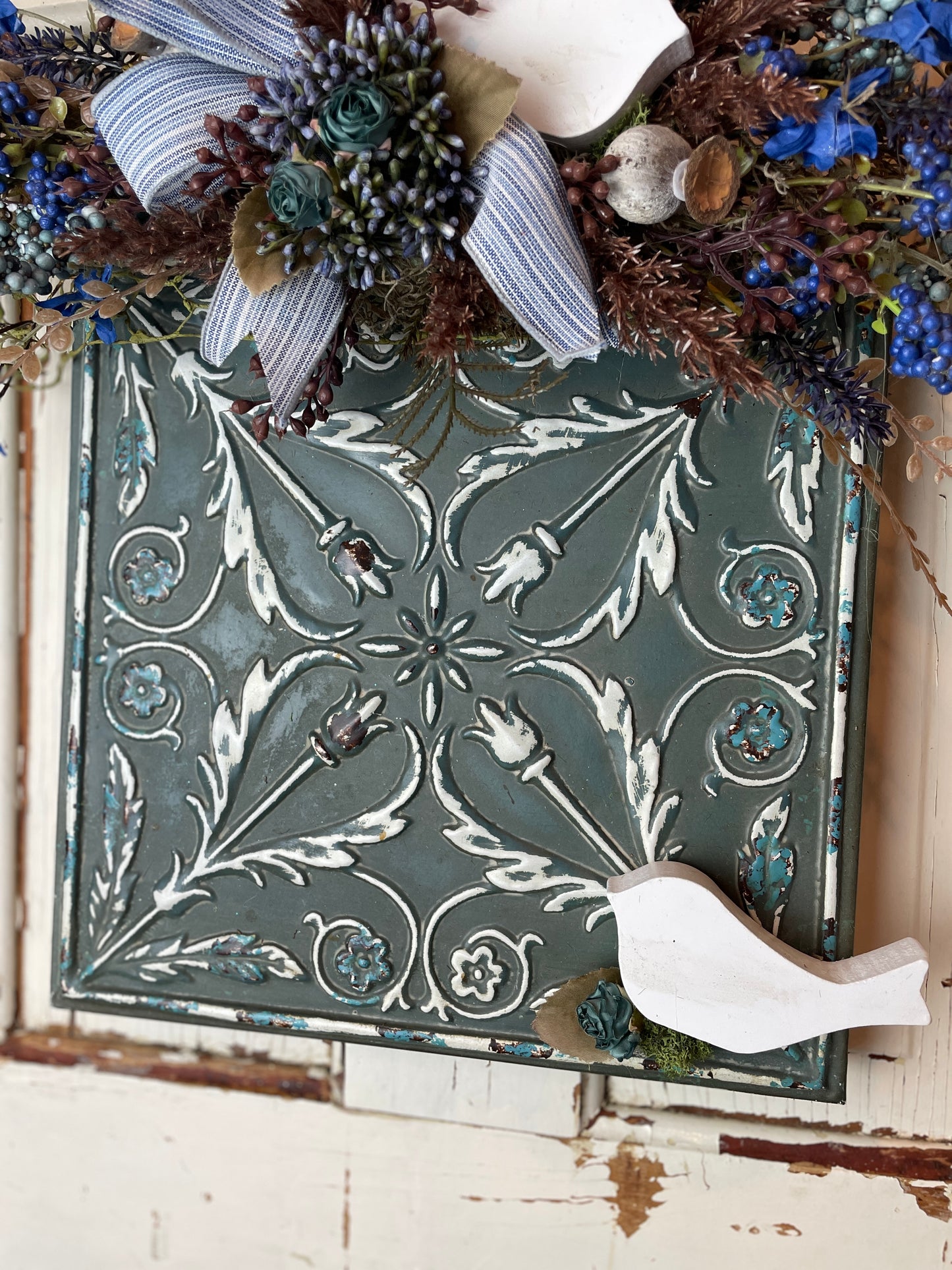 Vintage wall tile decor with florals