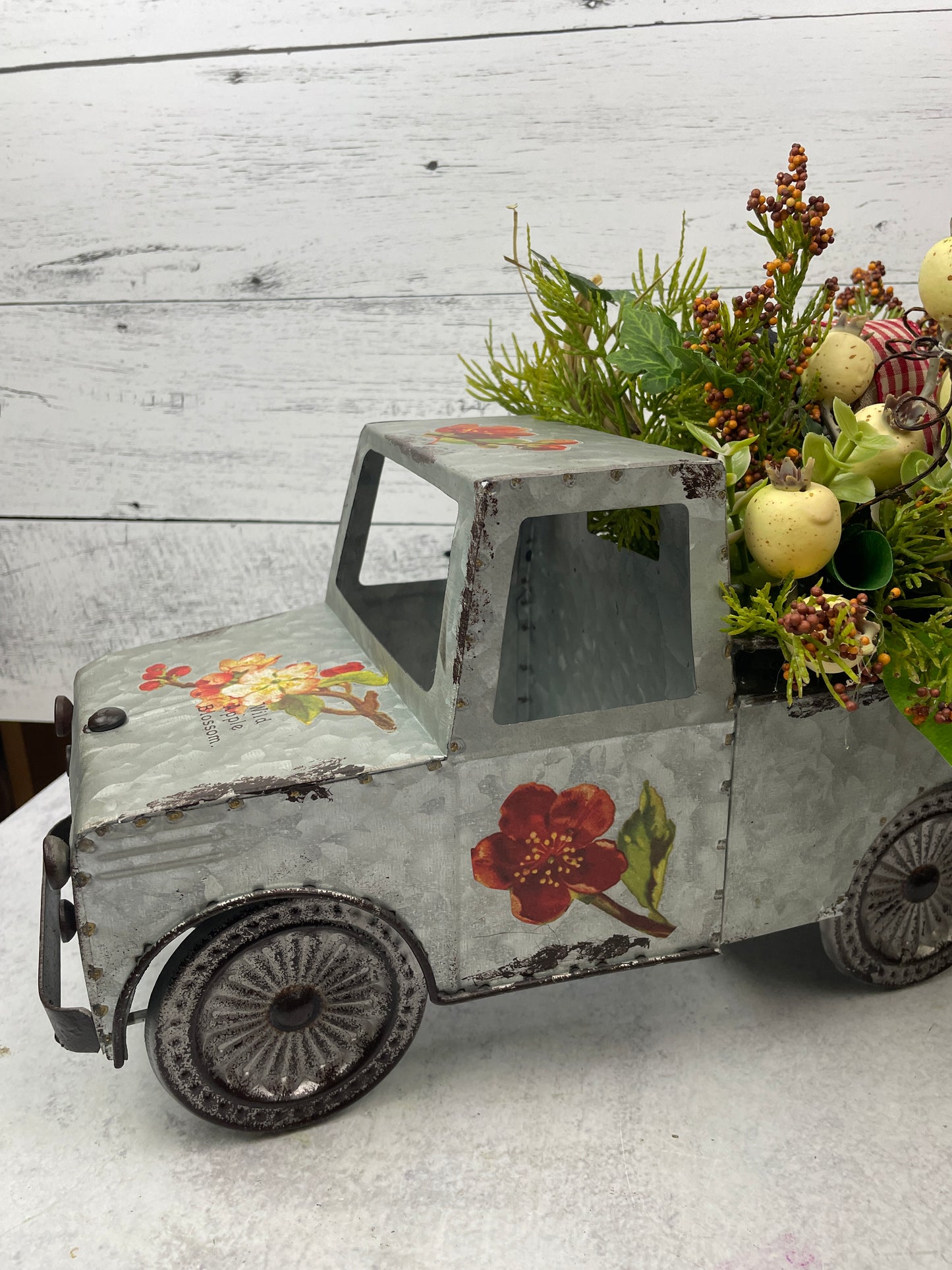 Fall truck floral arrangement