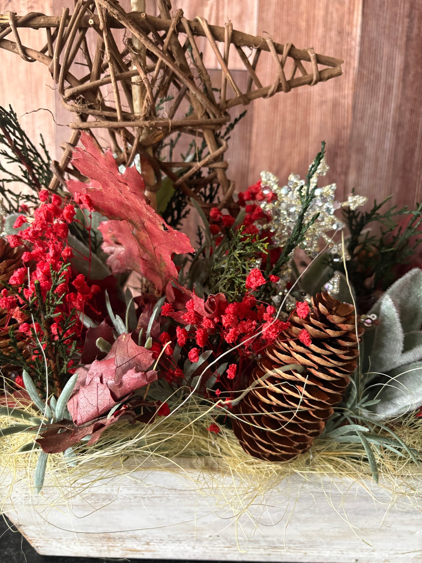 Preserved Woodland Star Holiday Arrangement – Rustic Botanical Christmas Centerpiece with Wood Star