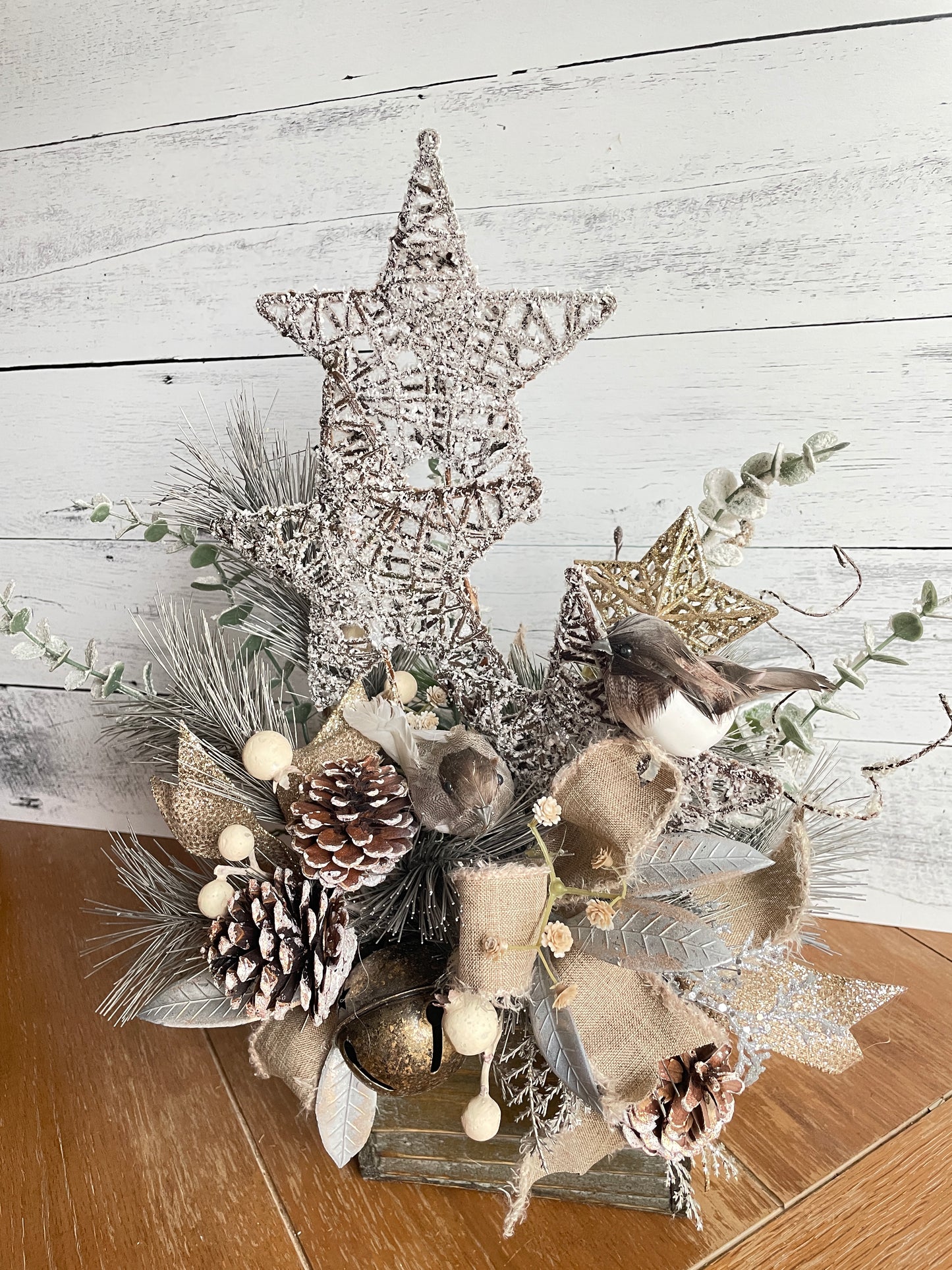 Christmas stars floral centerpiece