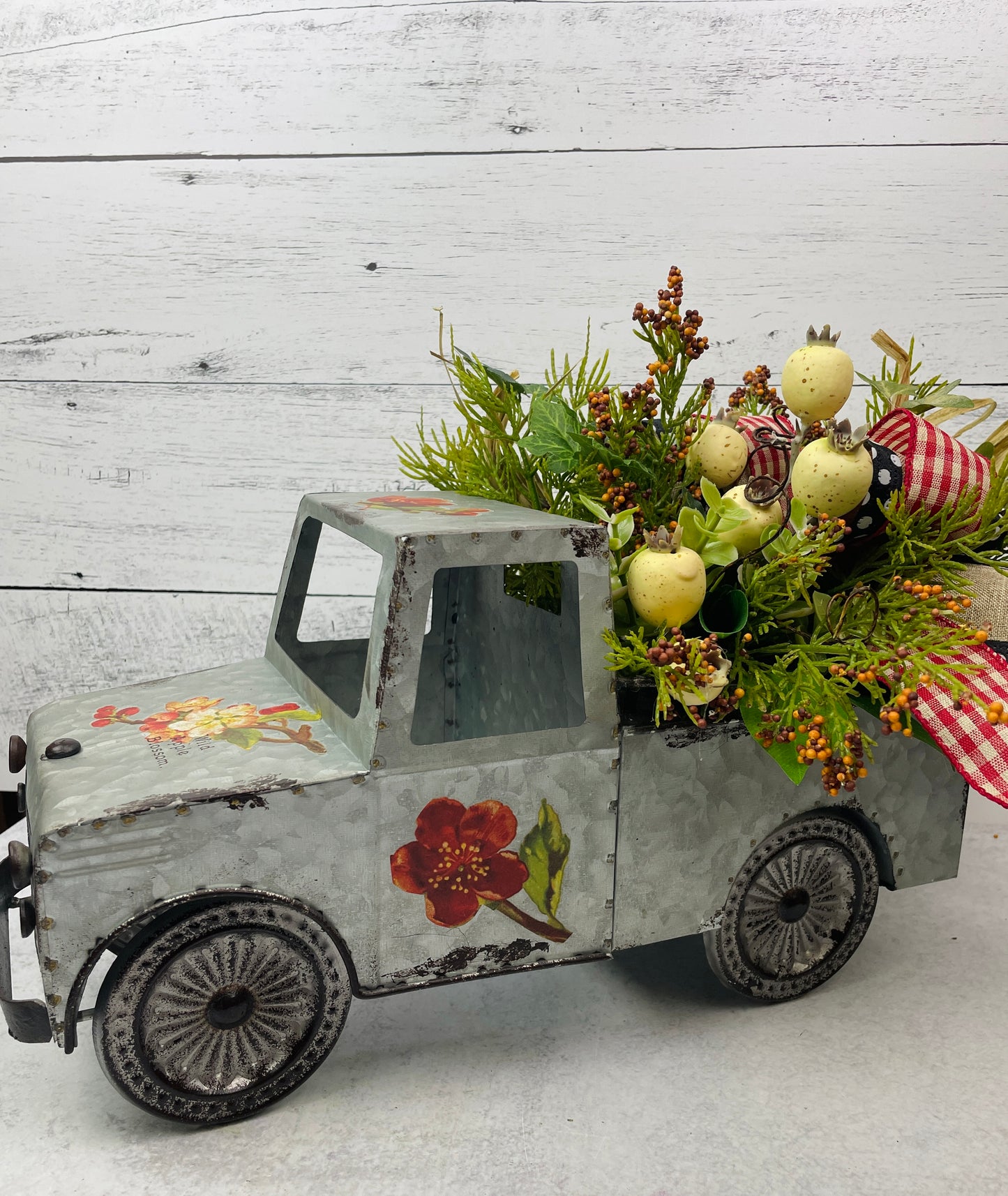 Fall truck floral arrangement