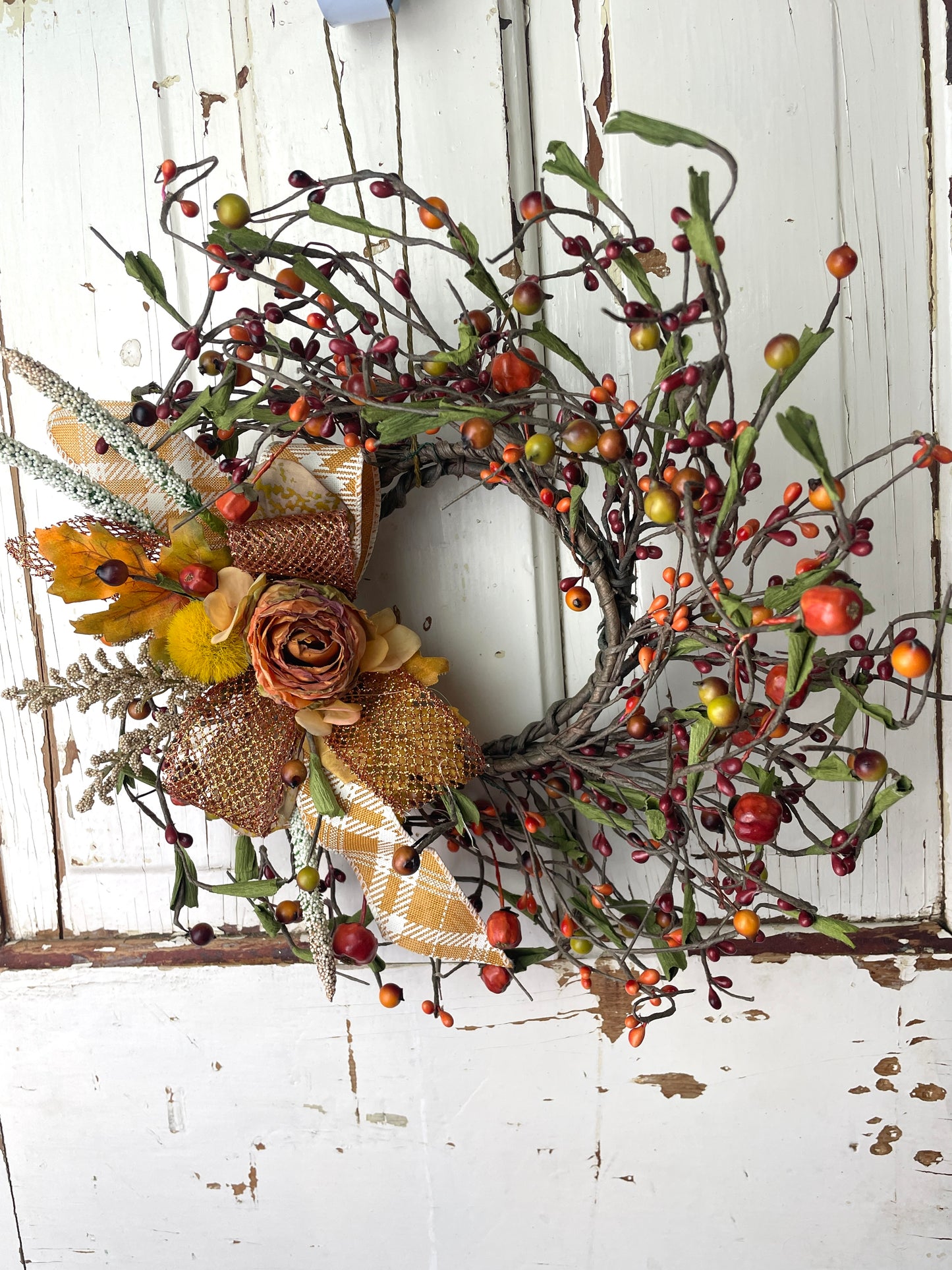 Small Fall Berry Wreath – Orange Roses with Plaid & Glitter Ribbon Accents