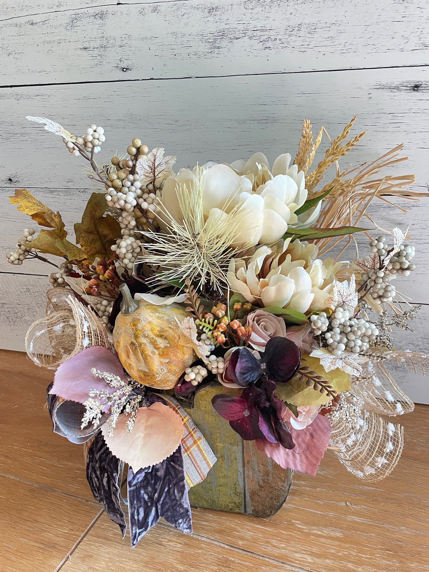 Fall  pumpkin and peonies table design